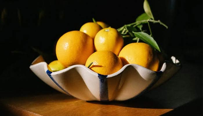 saladier grès avec fruits