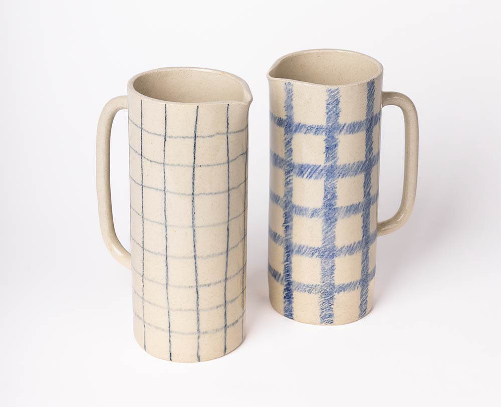 Pichet en céramique artisanal