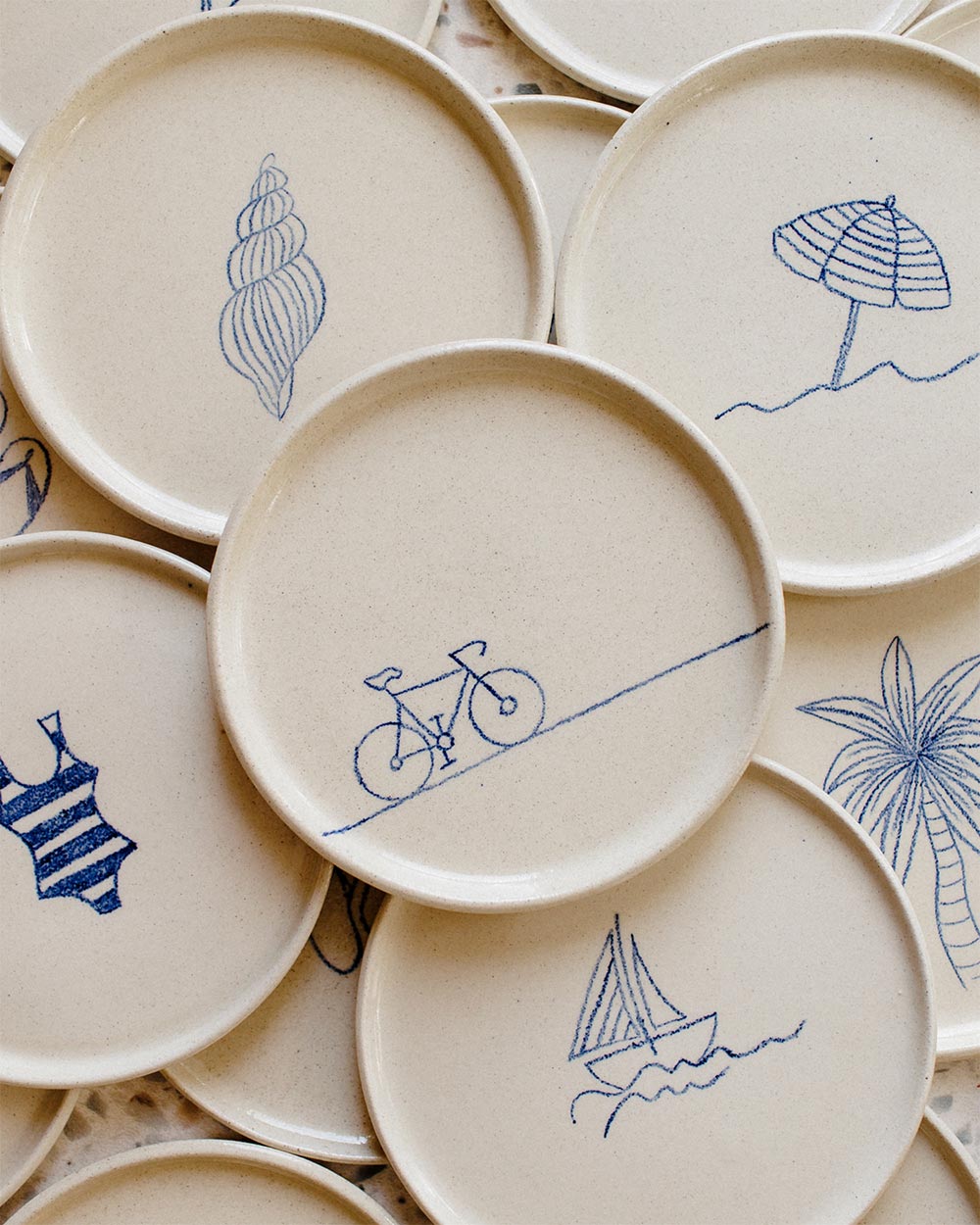 cadeau crémaillère assiettes